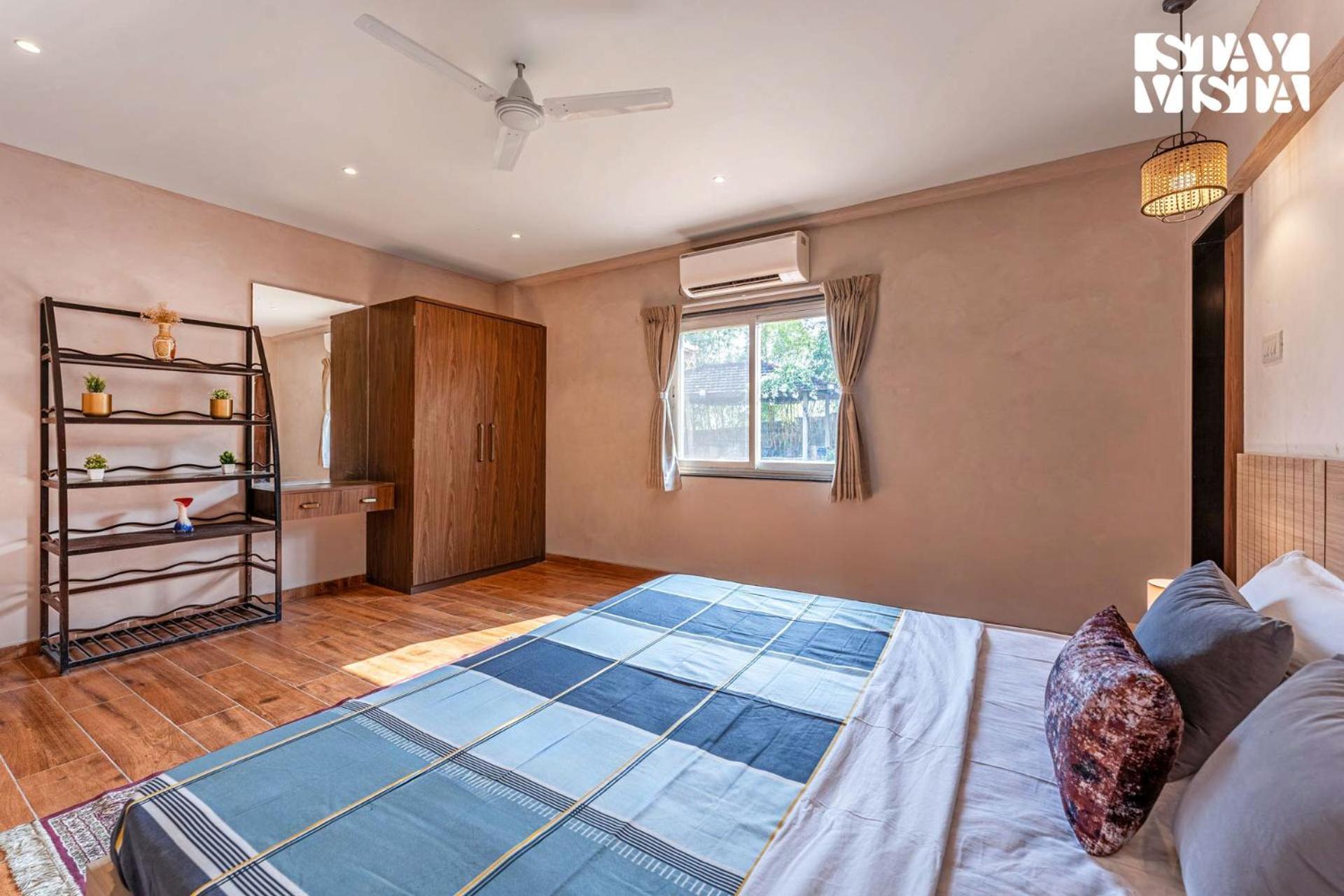 Stayvista At Countryside Meadows With Pool, Ac Pune Esterno foto